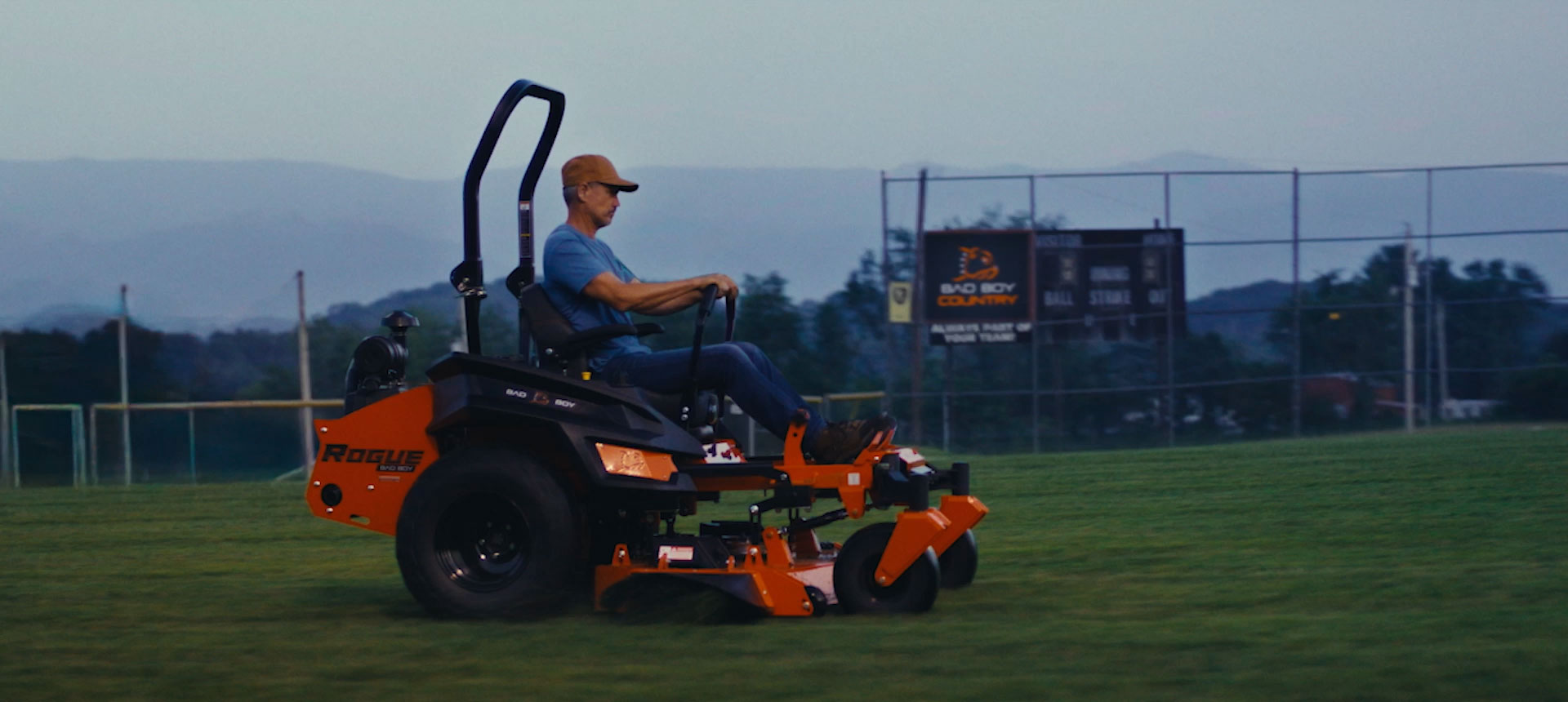 Commercial & Residential Zero Turn Mowers | Bad Boy Mowers