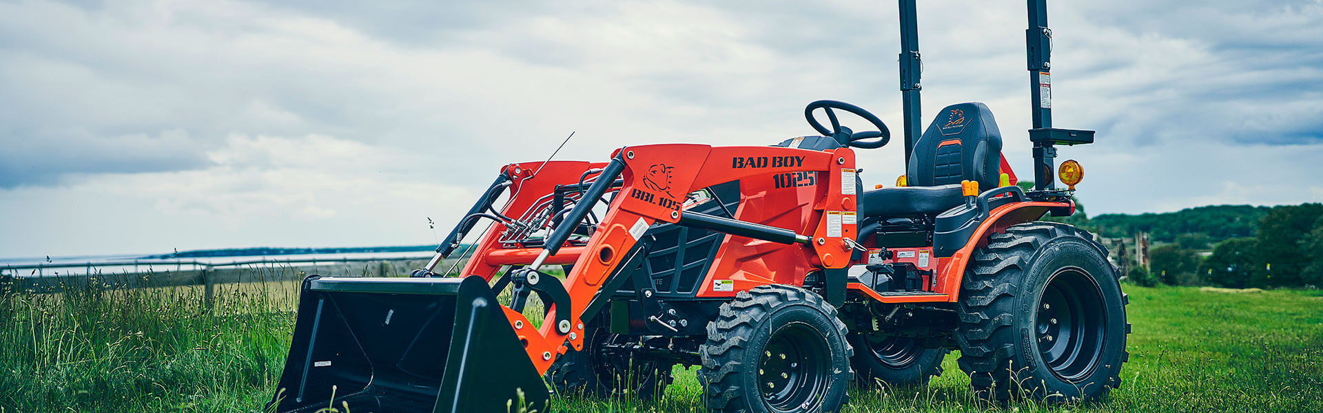 Bad Boy 1025 Sub-Compact Tractor