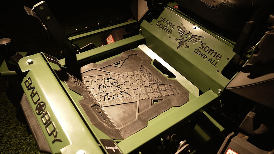 Military-Edition ZT Elite Zero Turn Mower